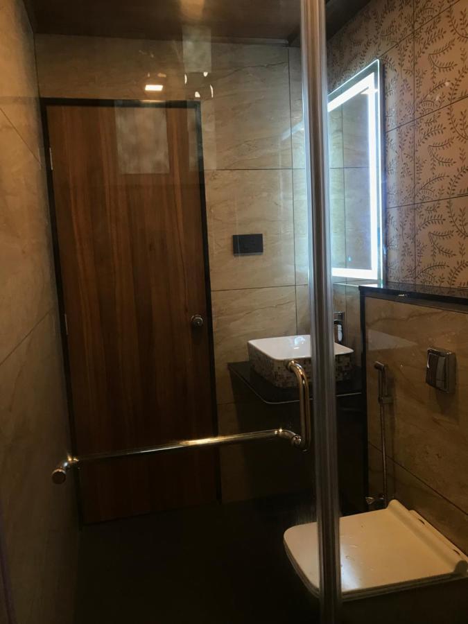 Meenakshi Inn أودوبي المظهر الخارجي الصورة