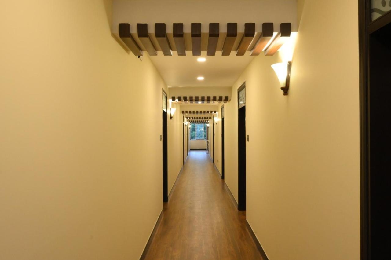 Meenakshi Inn أودوبي المظهر الخارجي الصورة